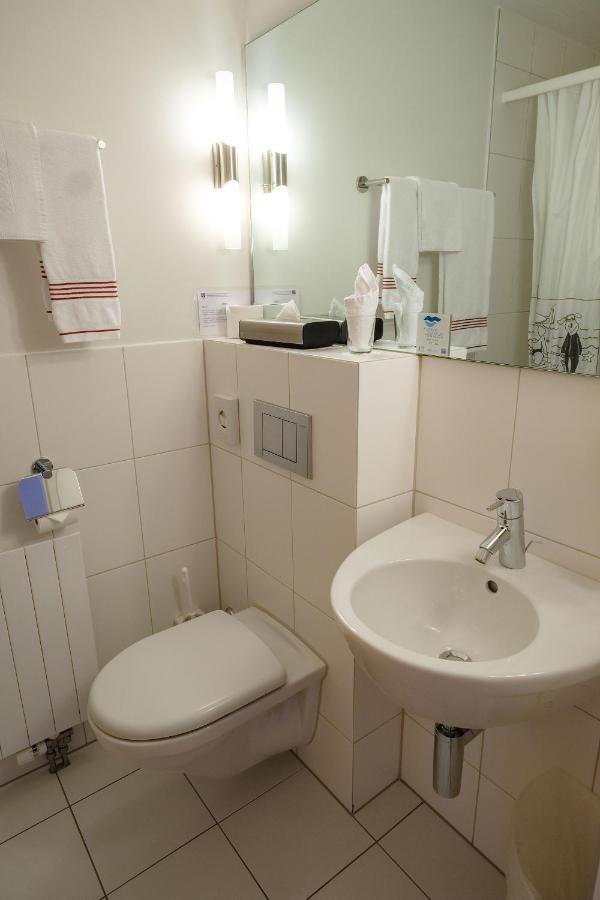 Hotel Seaside Шпиц Екстериор снимка