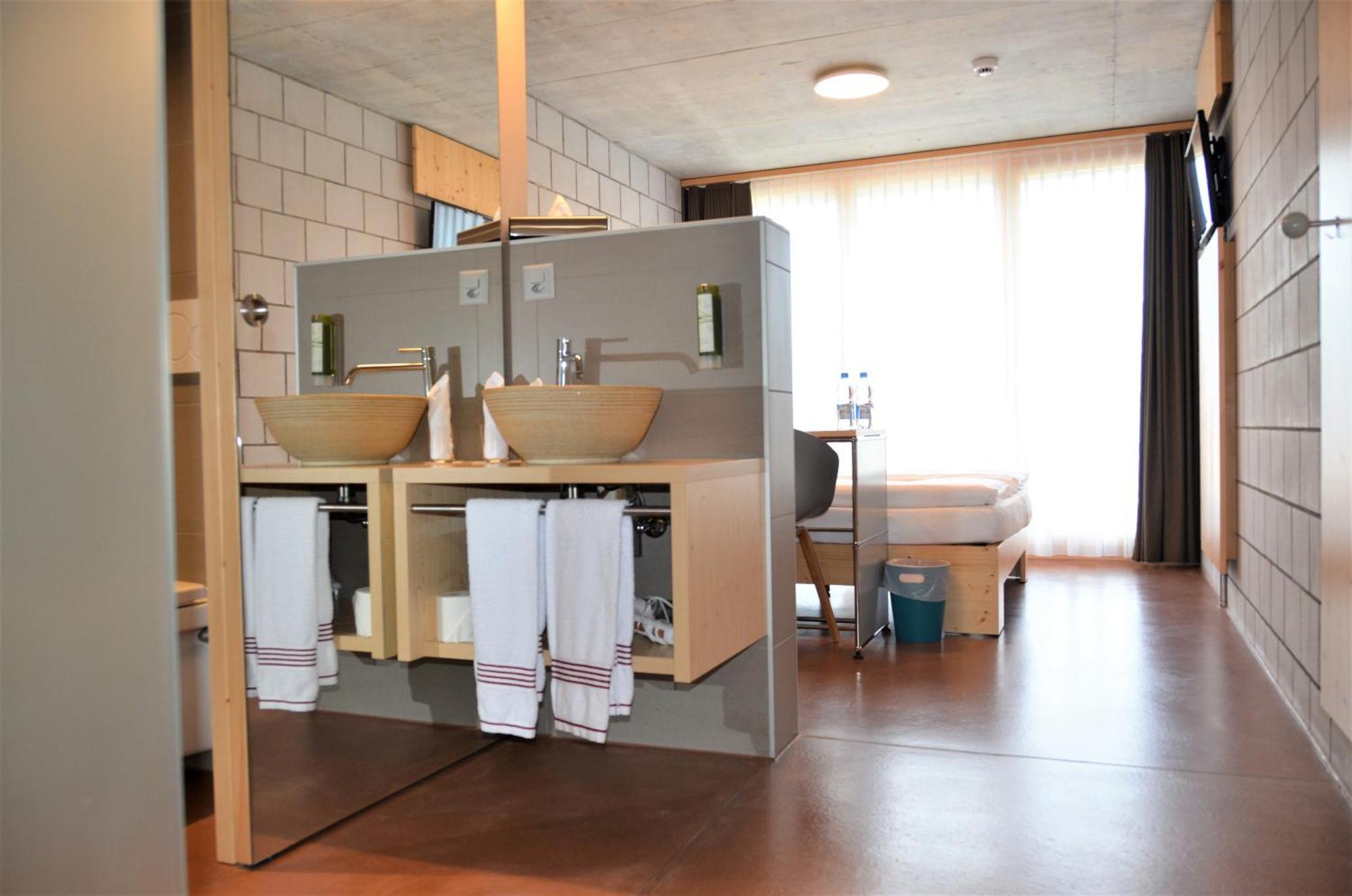 Hotel Seaside Шпиц Екстериор снимка